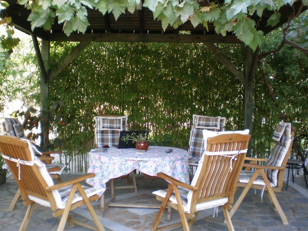 Vasiliki Studios Petra  Exterior photo